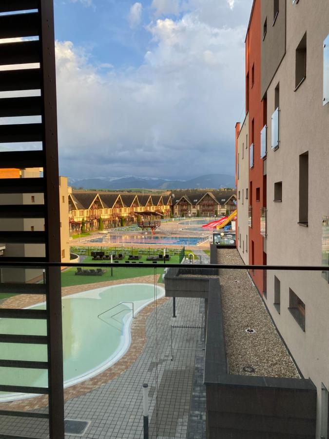 Apartman Gold Akvamarin Bešeňová Eksteriør billede